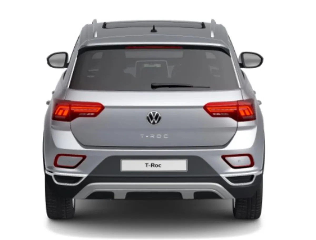 Volkswagen T-Roc Automatic Style 75 Plus 1.5 Petr - Image 2