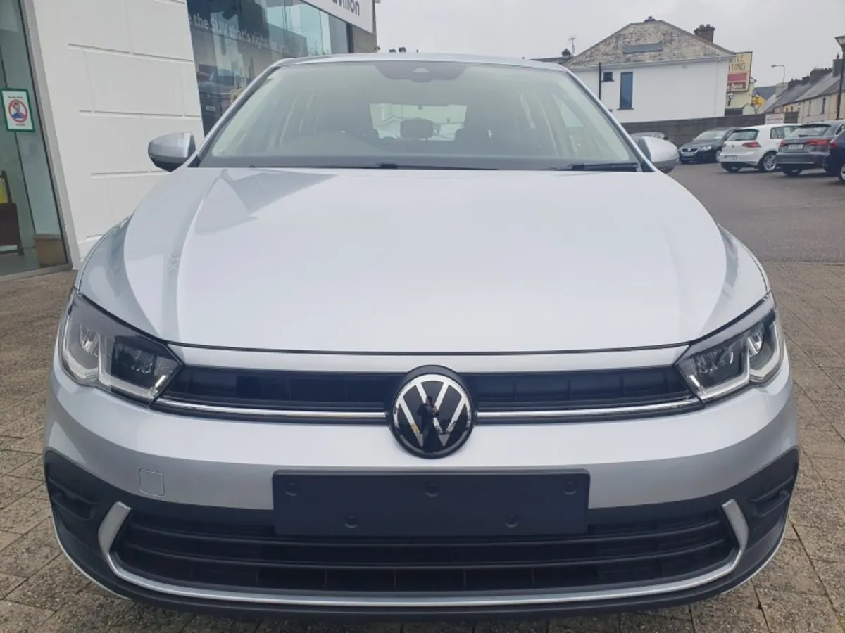 Volkswagen Polo Life1.0 Petrol 95bhp  camera - Image 2