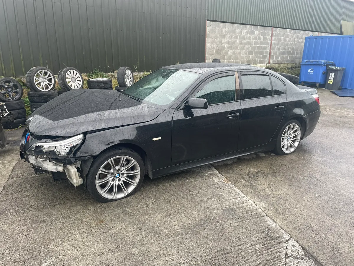 2009 bmw 520d auto msport for dismantling - Image 1