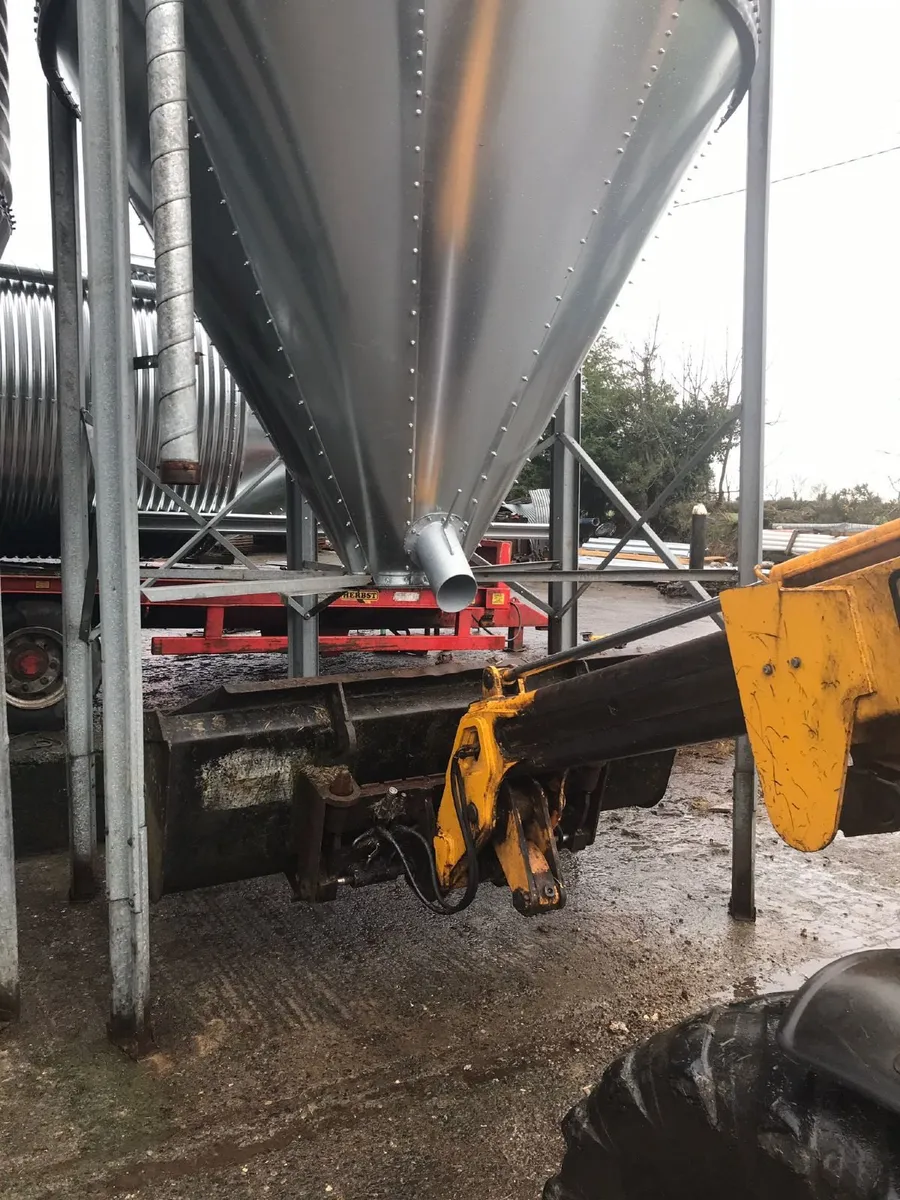 Meal Silos/ Bins  and Batch Feeders - Image 2