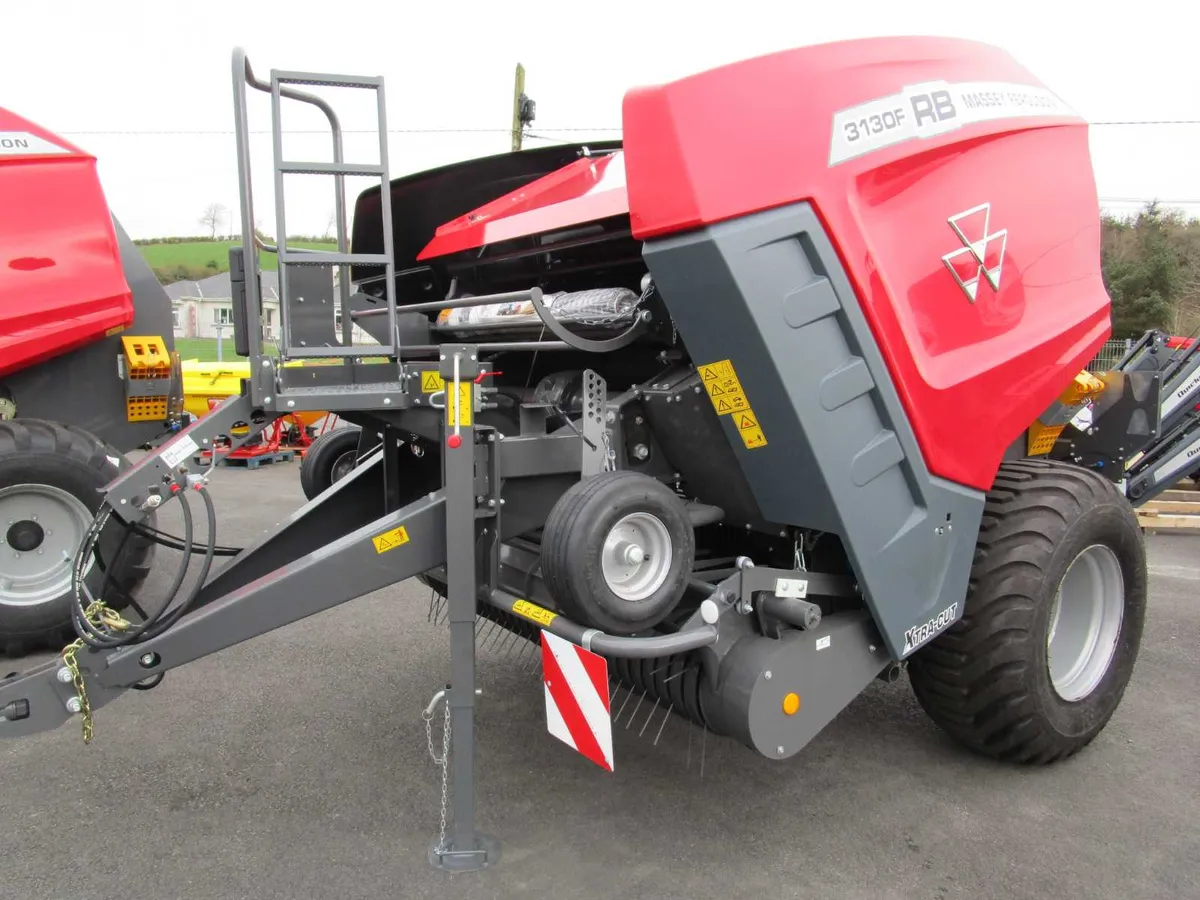 NEW Massey Ferguson RB3130F Round Baler - Image 2