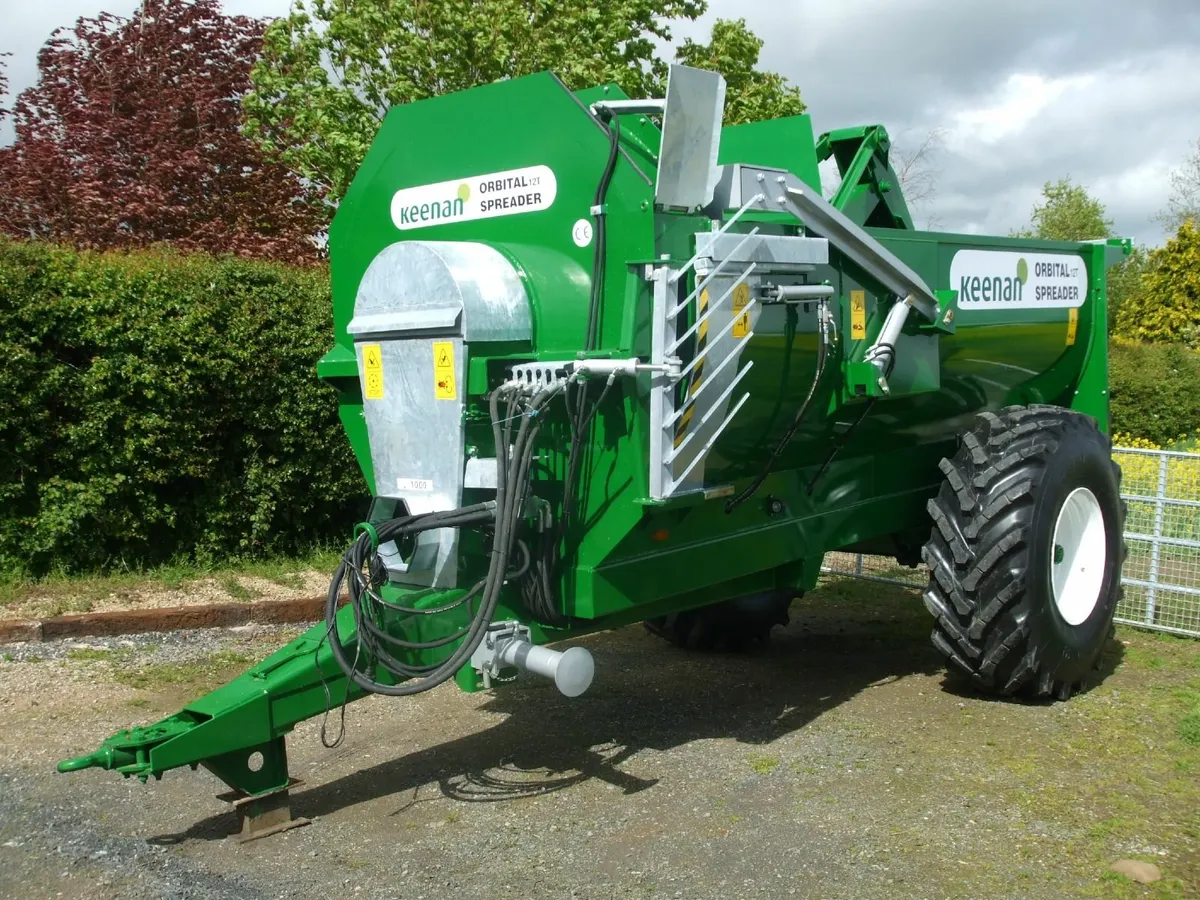 NEW KEENAN 12T ORBITALS -60% GRANTS dung spreader - Image 3