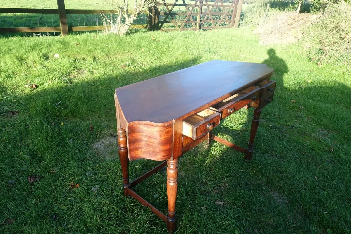 Georgian desk - Image 2