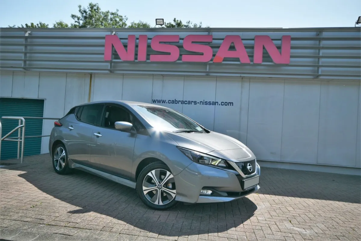 Nissan Leaf 40kw Premium 221 Reg Only 4 000km