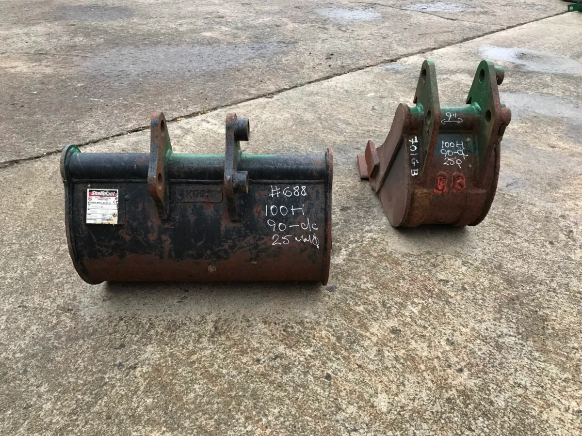 ***  9"....18"  MINI DIGGER BUCKETS.........25mm - Image 3