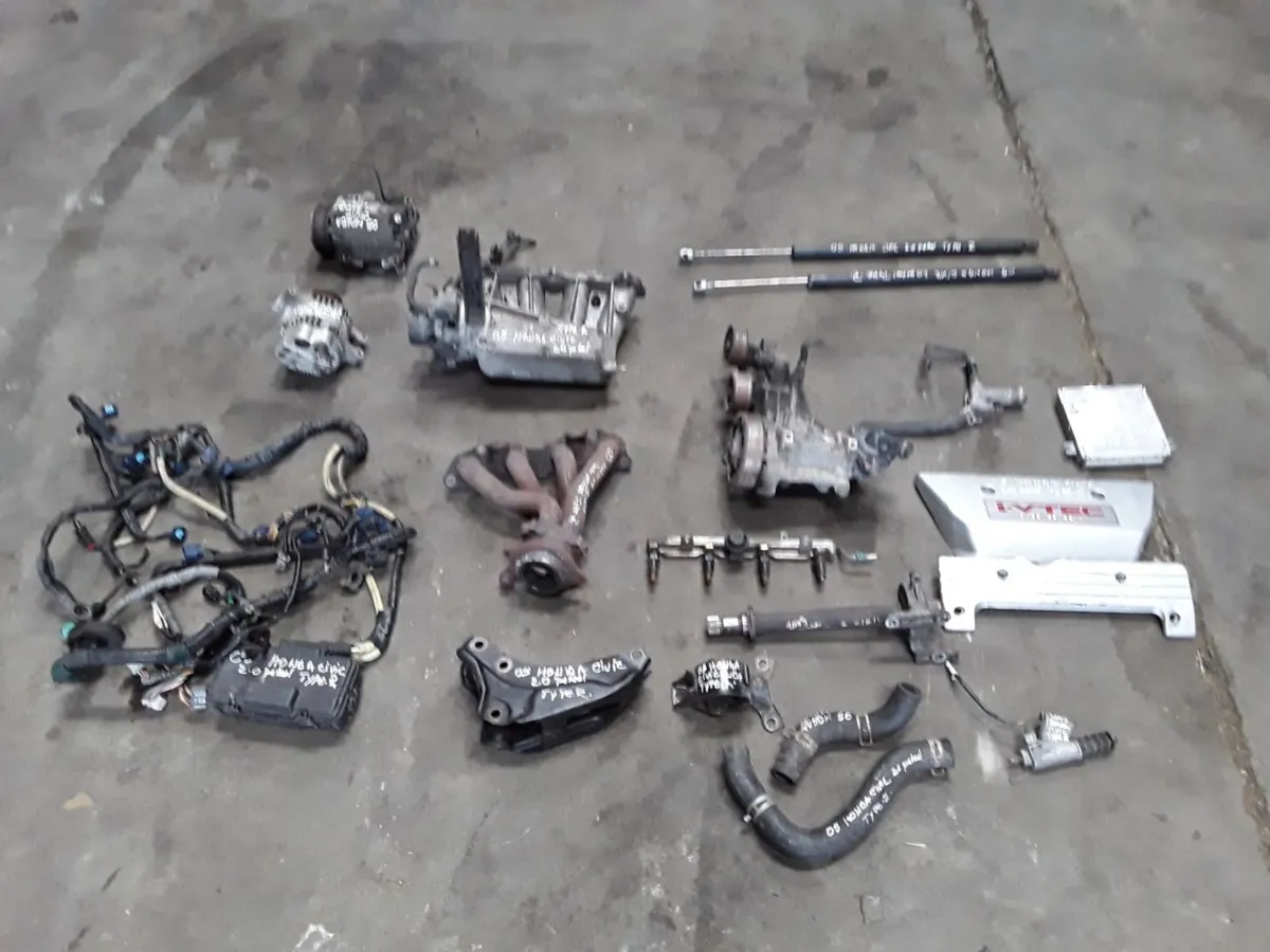 ** 2005 HONDA CIVIC TYPE R PARTS ** - Image 1