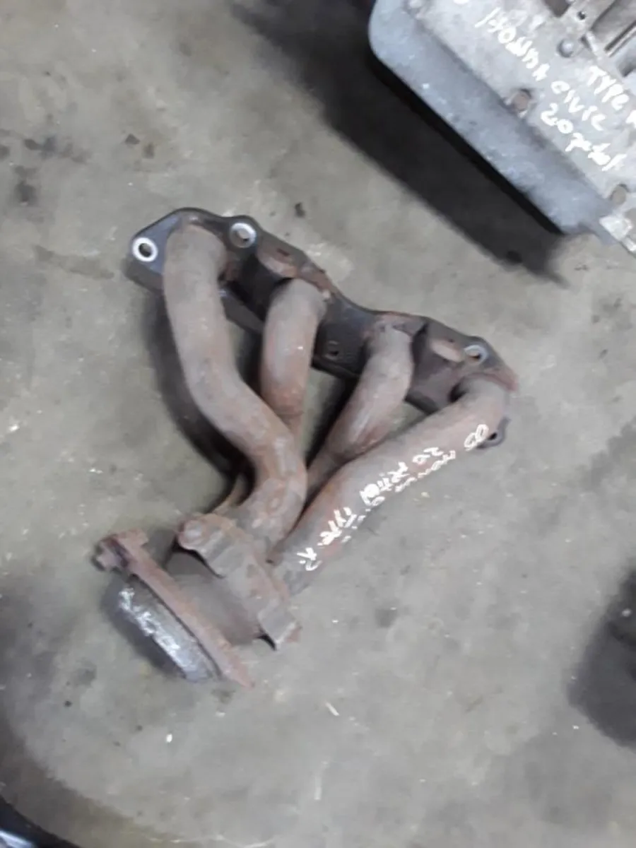 ** 2005 HONDA CIVIC TYPE R PARTS ** - Image 2