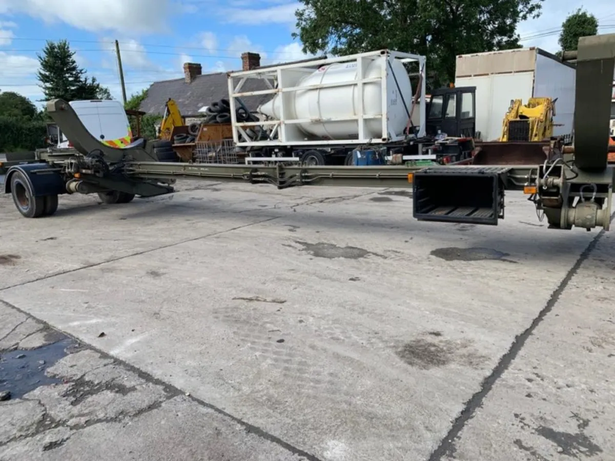 **** KING BROADMAT TRAILER 2003 ****......365k - Image 1