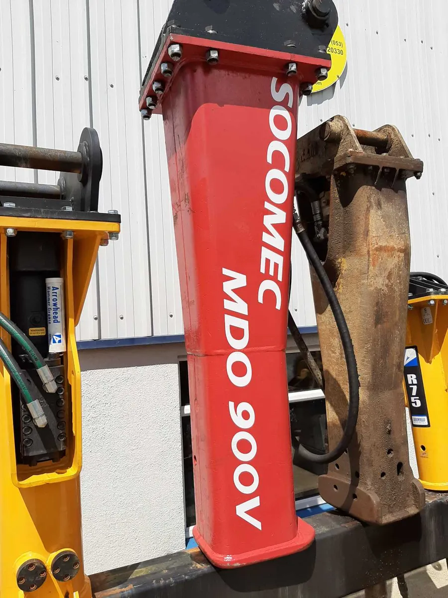 Rockbreaker hire