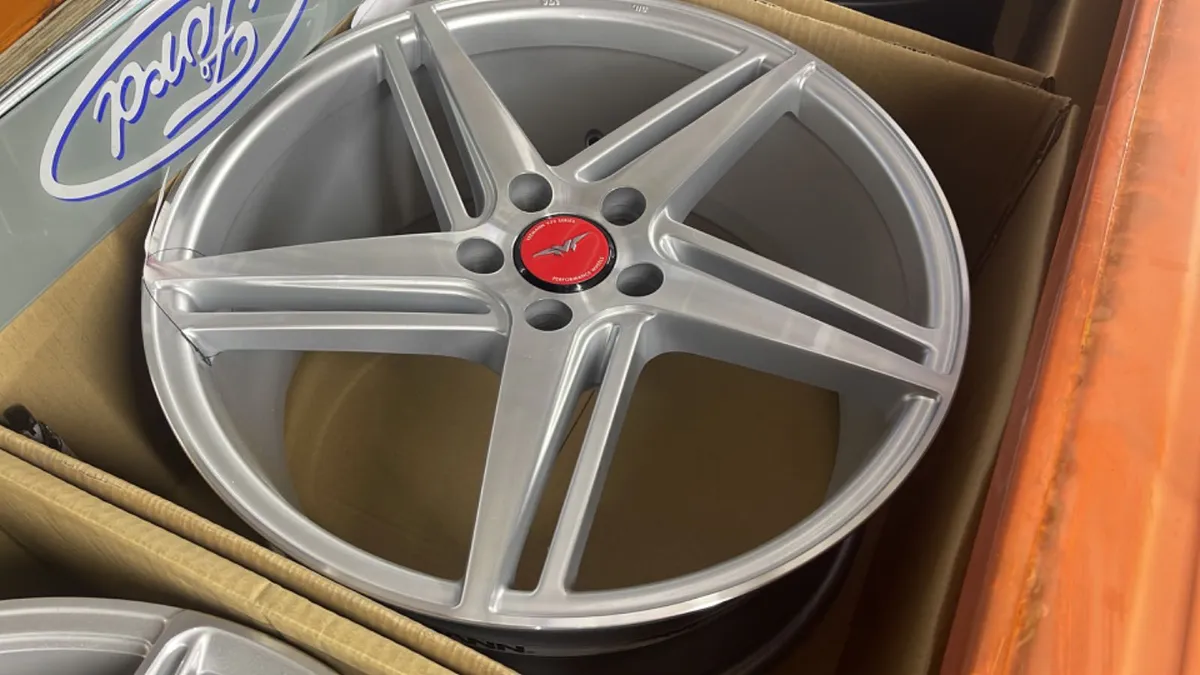 18” Veemann Vfs31 8” rims & tyres