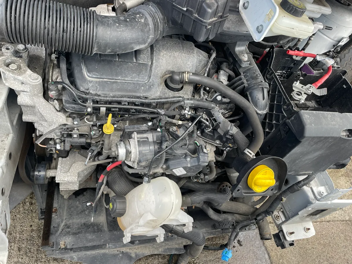 2016 Renault traffic 1.6 dci engine for sale