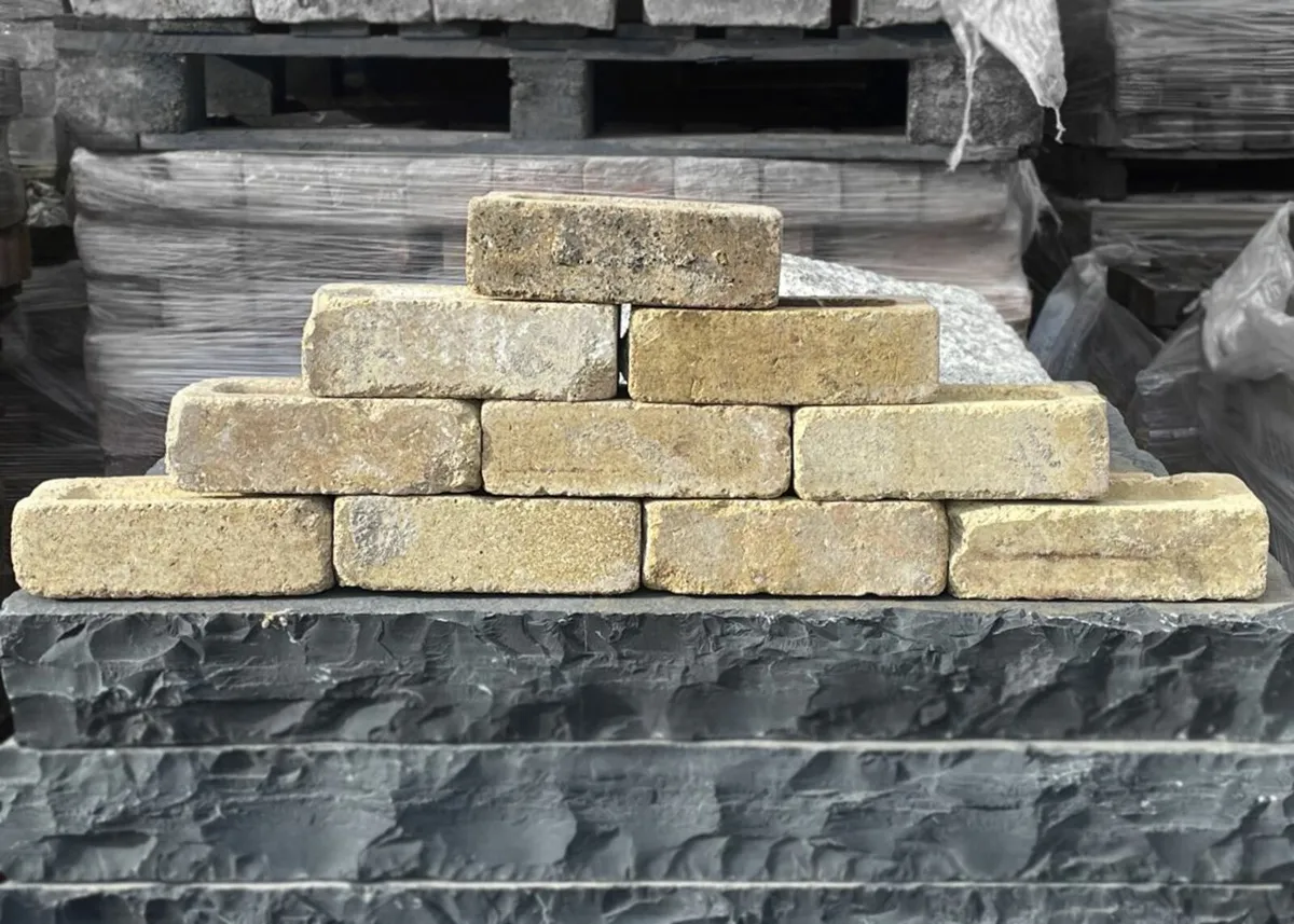 Reclaimed Yellow Brick - Image 1