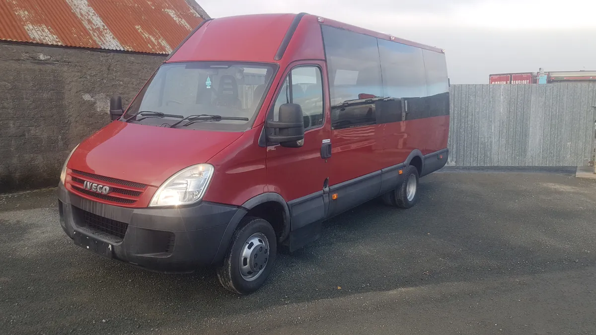 09 Iveco Daily 50c just in for breaking