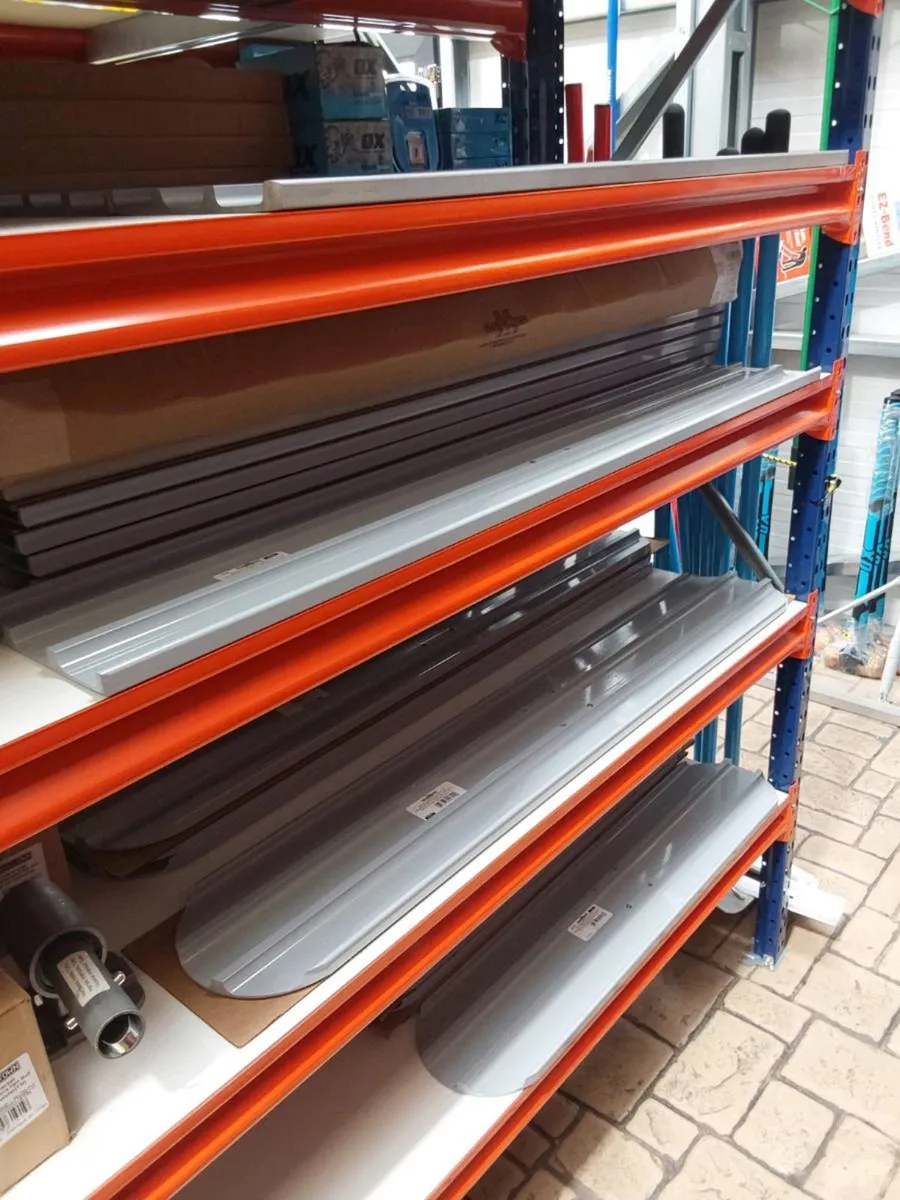 Concrete Tools - Bullfloats - Image 1