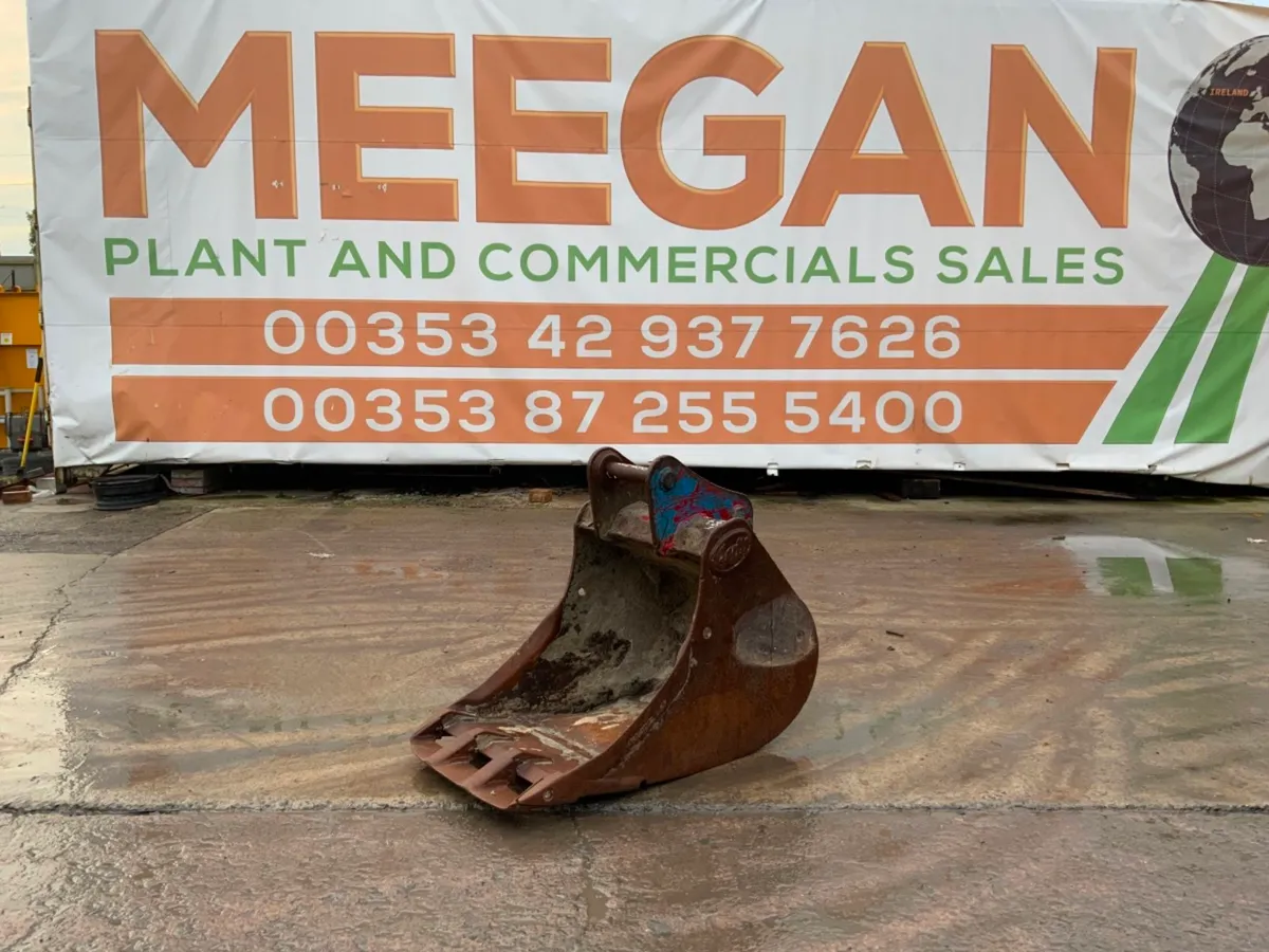 *** 24" GEITH DIGGING BUCKET....45mm.....#4501**. - Image 3