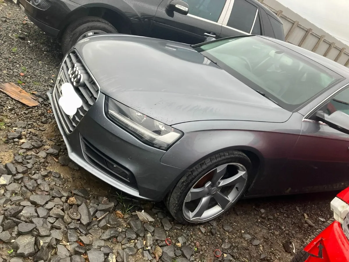 2013 audi a4 - Image 1