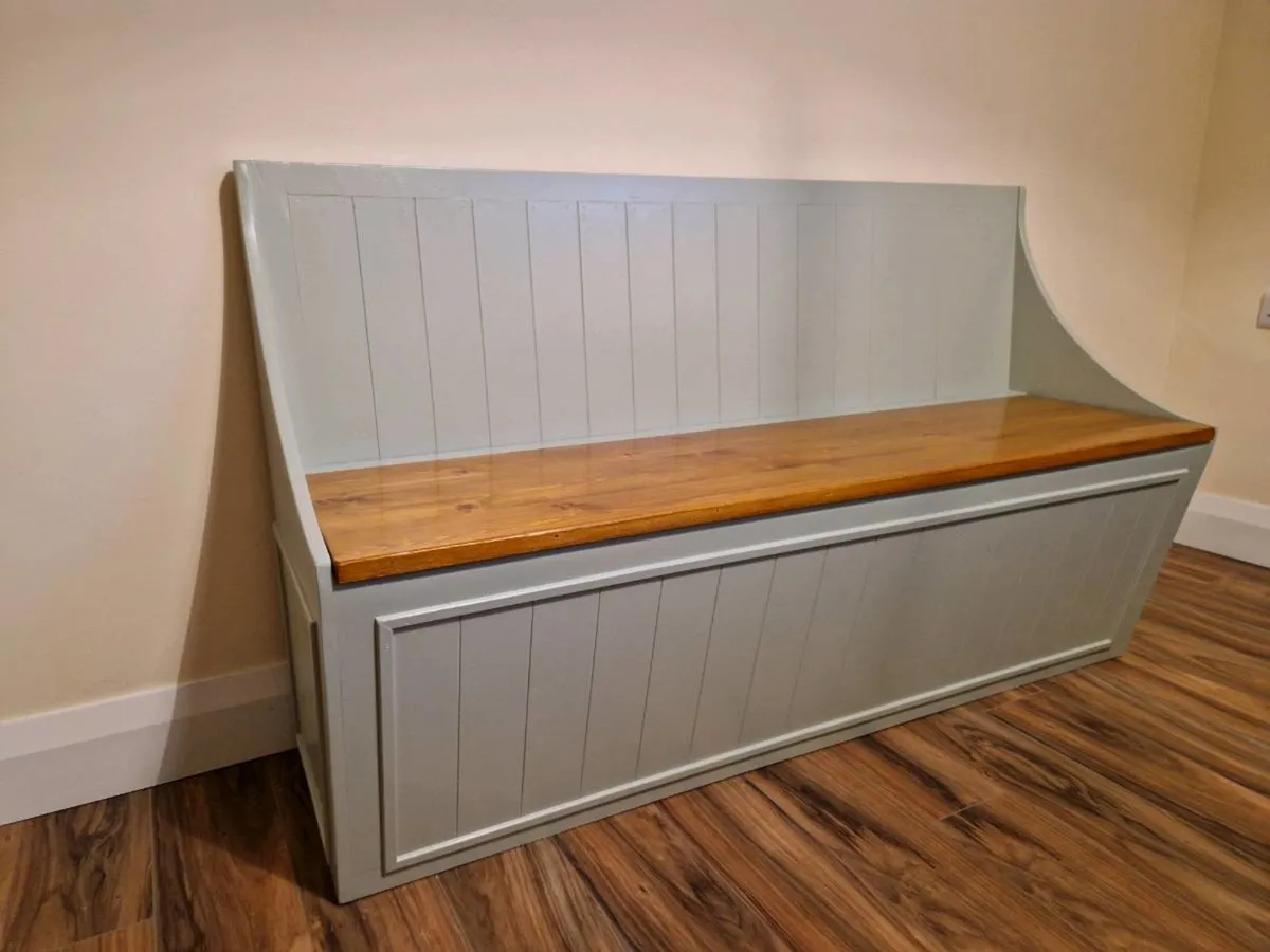 Kitchen bench with storage - Image 1