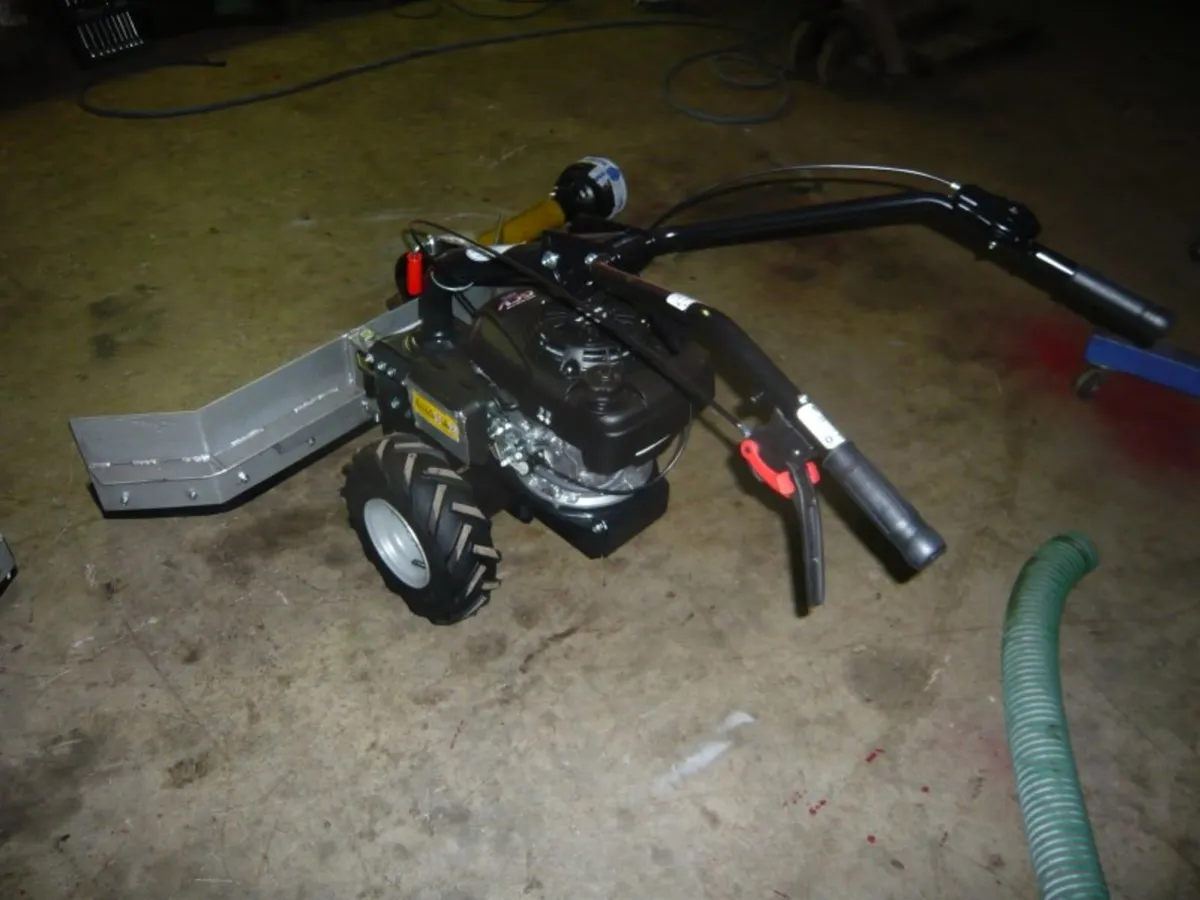 Honda Powered yard scraper.   Back in Stock!!! - Image 3