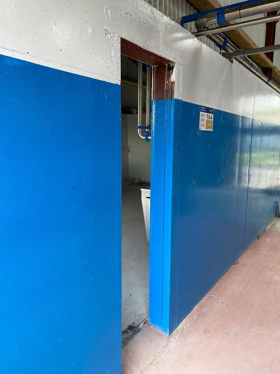 Milking Parlour Paint - Image 4