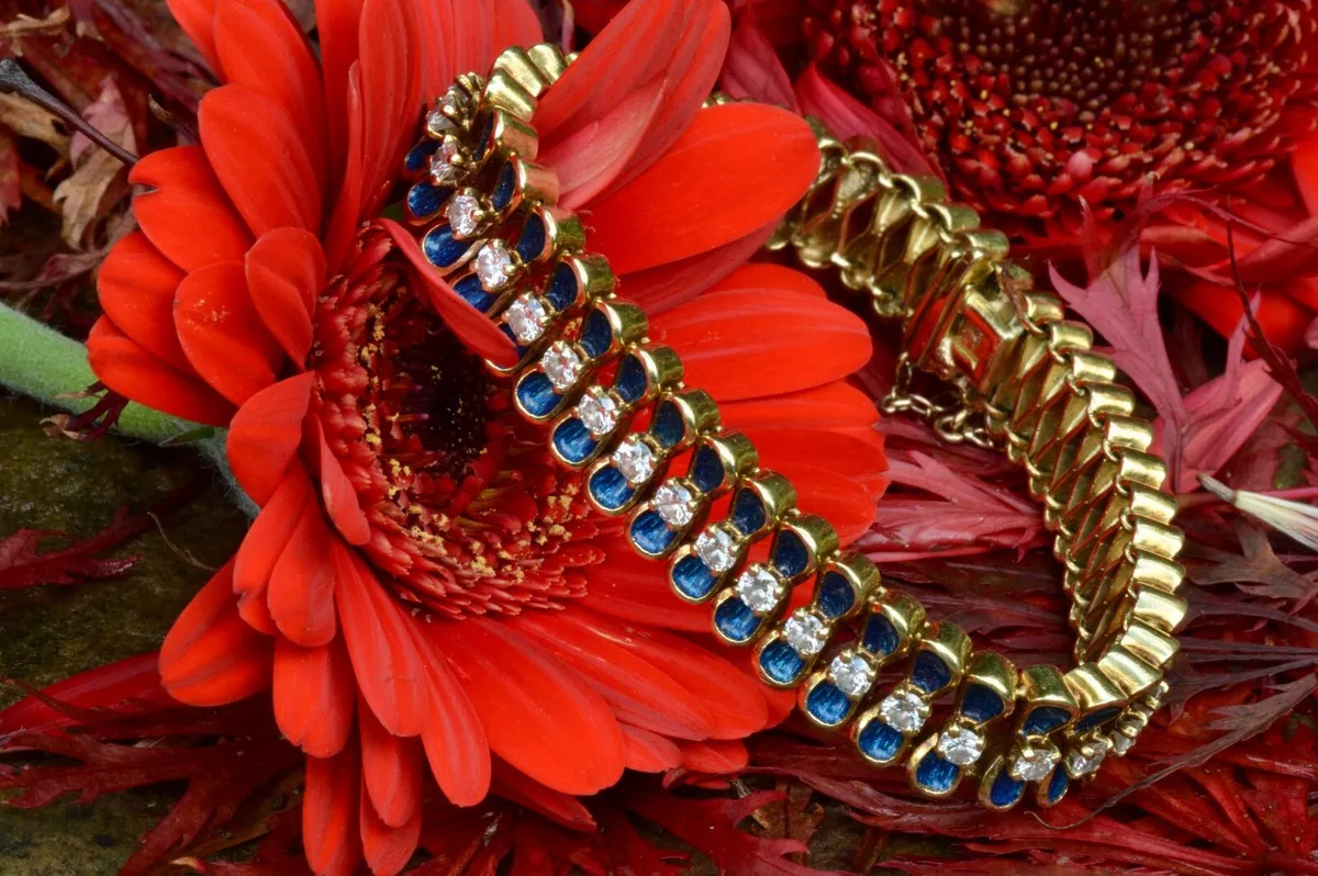 Gold deals bangle sale