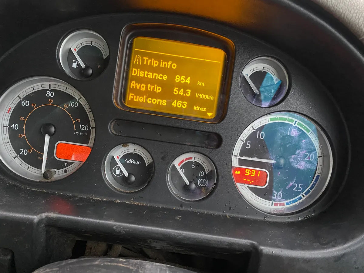 DAF LF speedo repair - Image 1