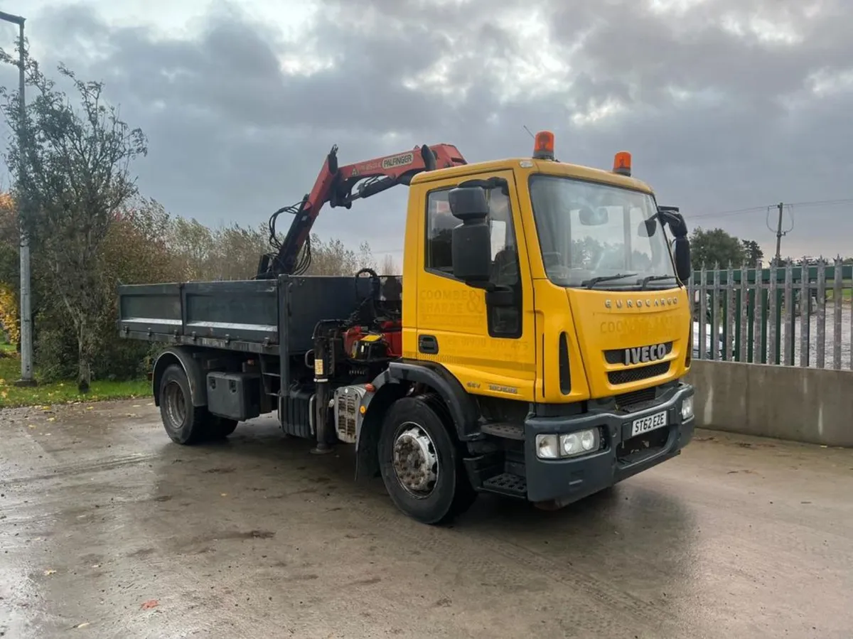 18Ton Iveco eurocargo tipper grab