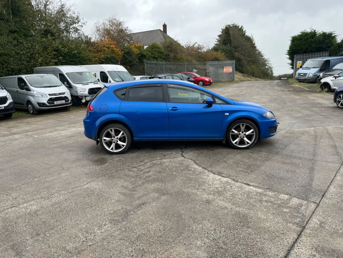 2011 seat Leon 1.6 TDI