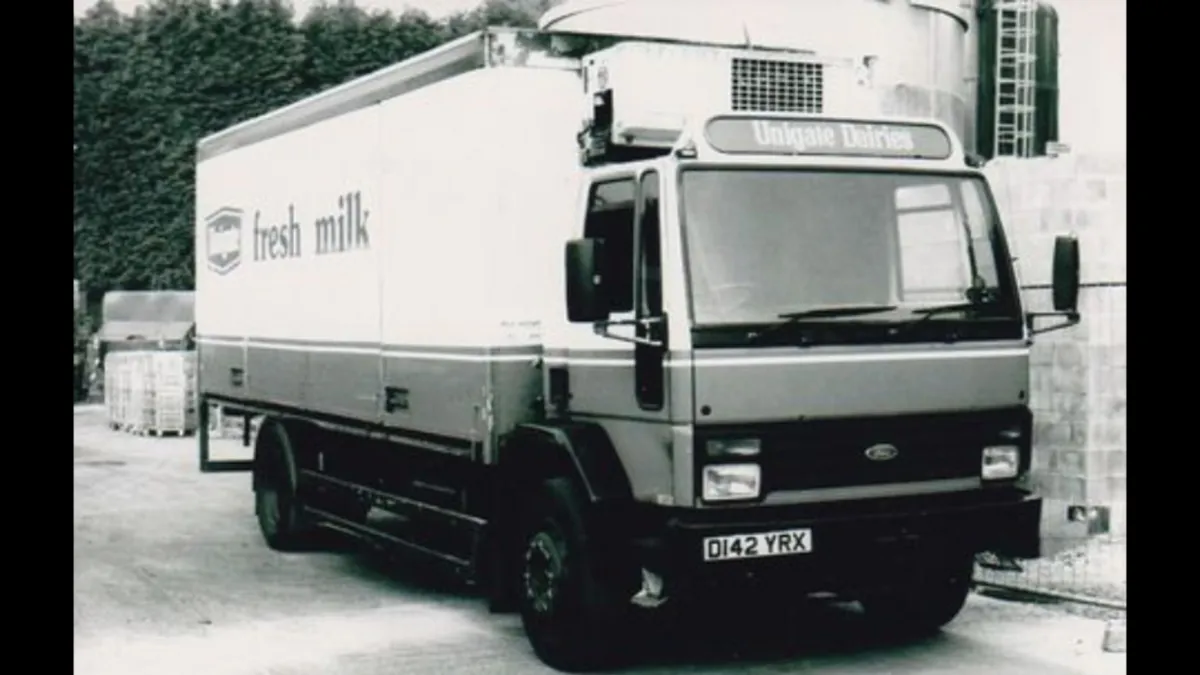 LARGE CHOICE OF FRIDGE FREEZER lorries OPEN MONDAY - Image 1