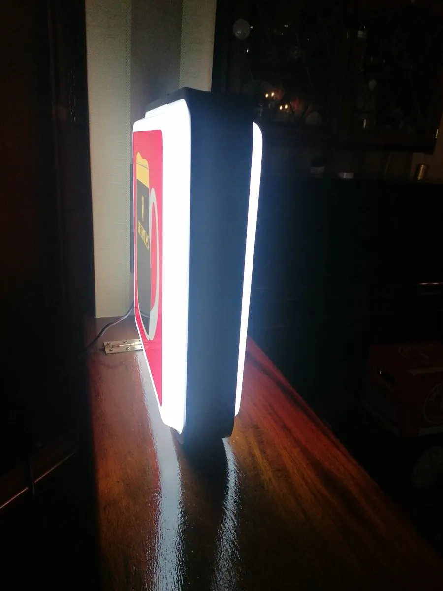 Guinness Double Sided Light Up Wall Mounting - Image 3