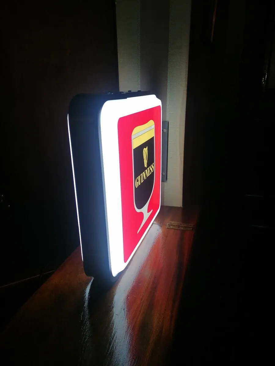 Guinness Double Sided Light Up Wall Mounting - Image 2