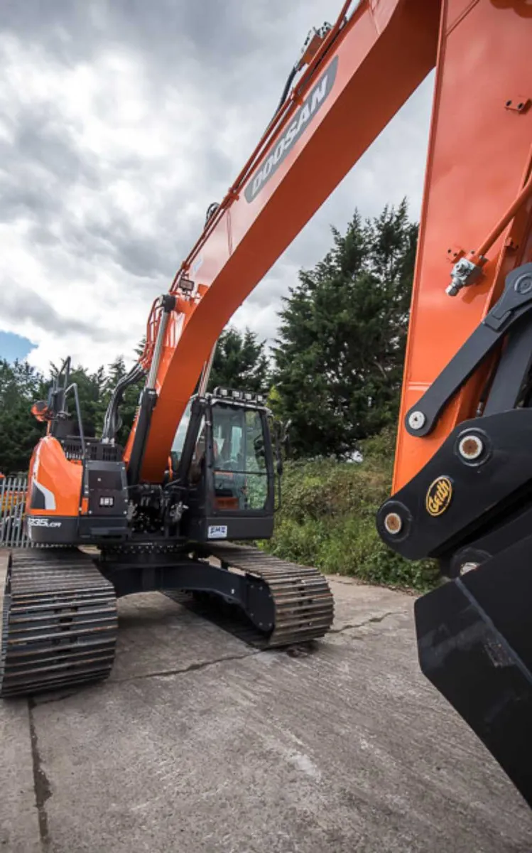 New Doosan Dx235LCR-7 **In Stock** - Image 4