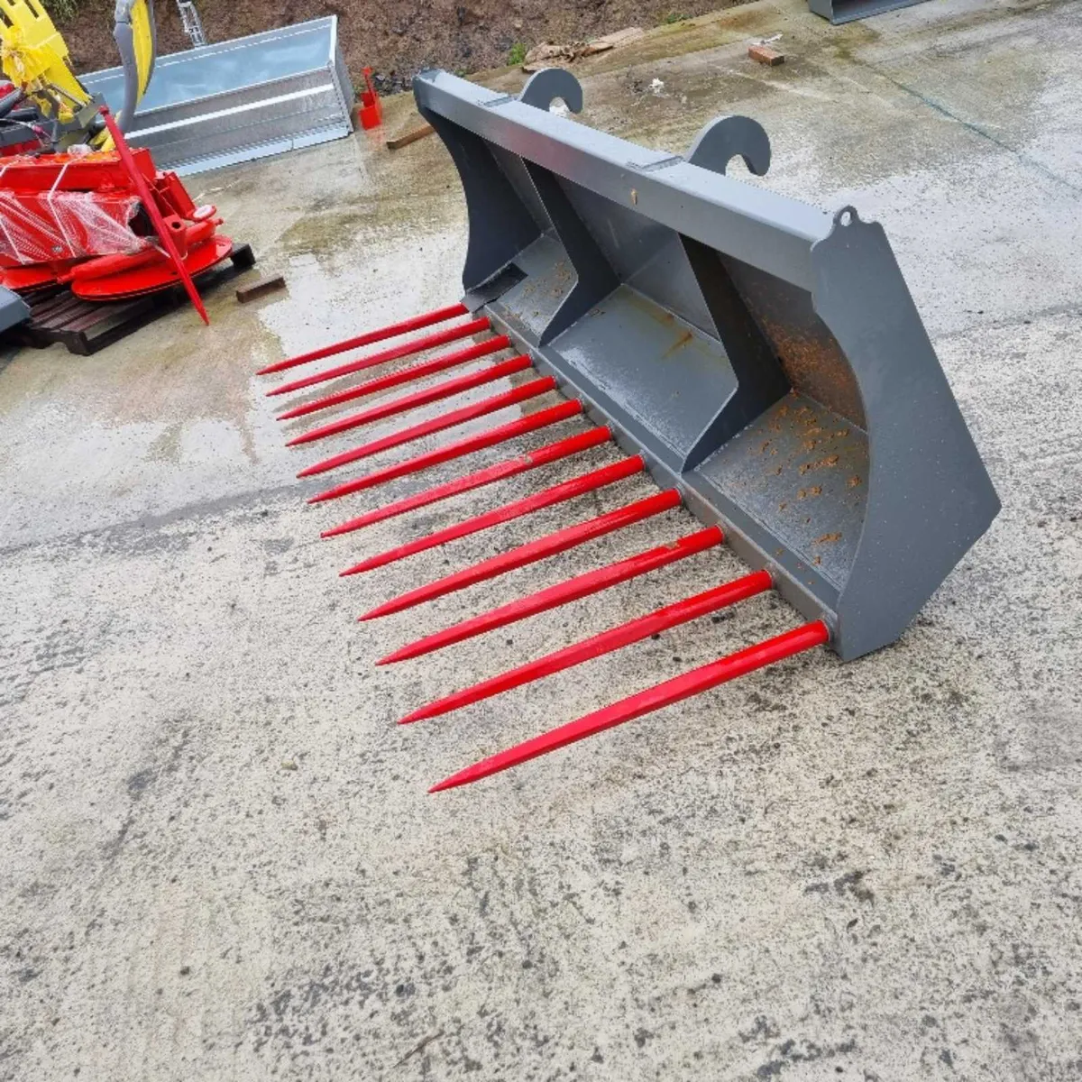 Dung forks - Euro 8, JCB, Manitou, Pin & Cone - Image 1