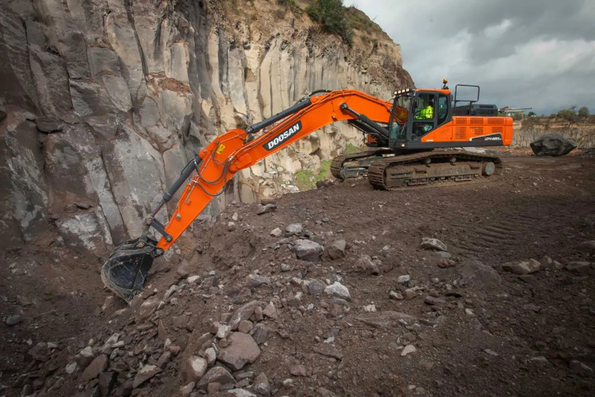 Doosan DX420LC-5 @EMS, BUY NOW, PAY LATER. - Image 4