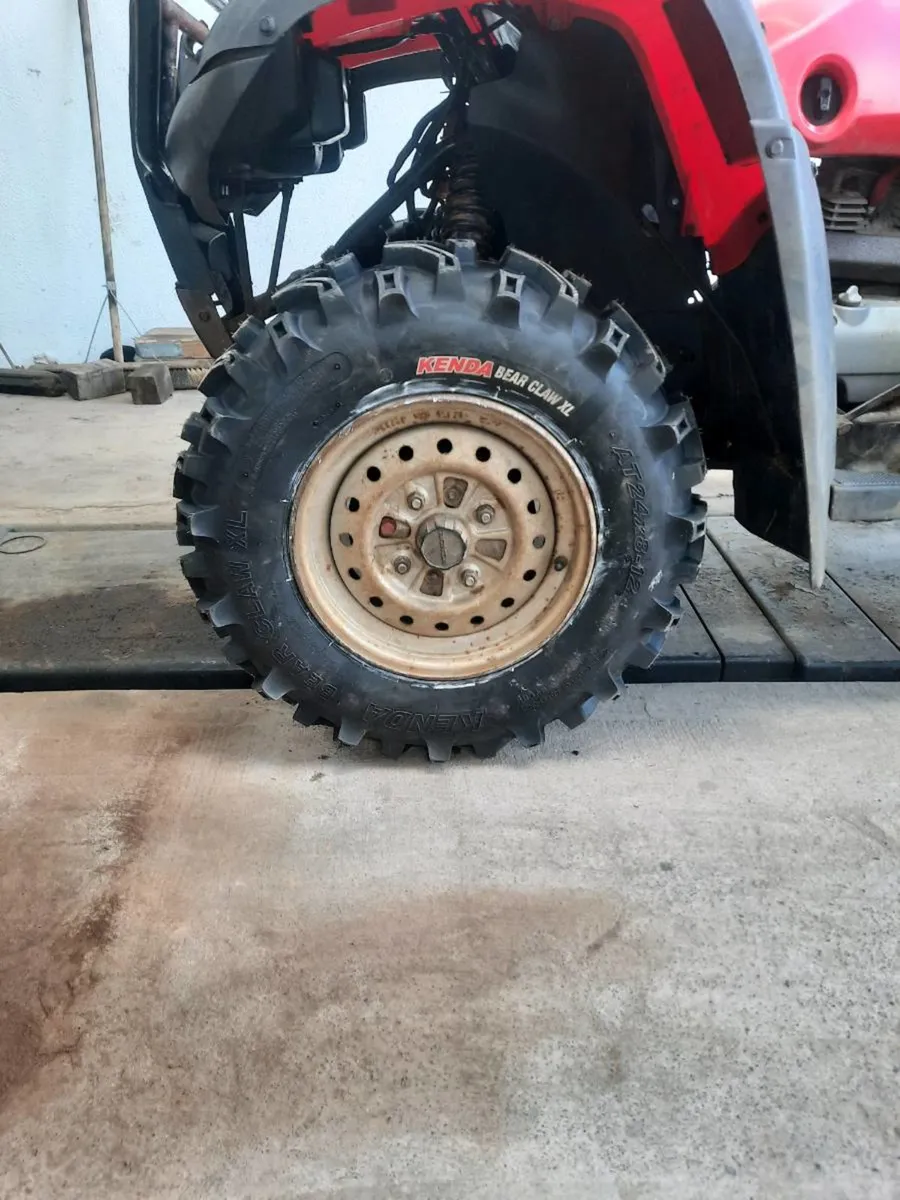 Quad tyres