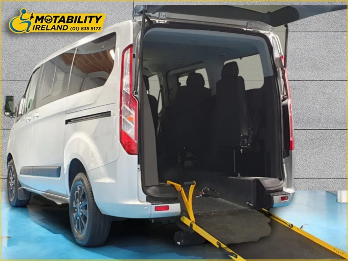 Ford Transit Custom Wheelchair Accessible Car - Image 4