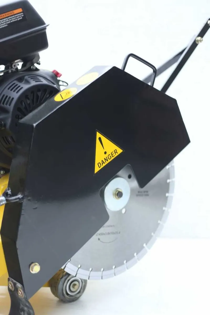 PACINI 13HP Road Saw / Concrete Cutter - Image 3