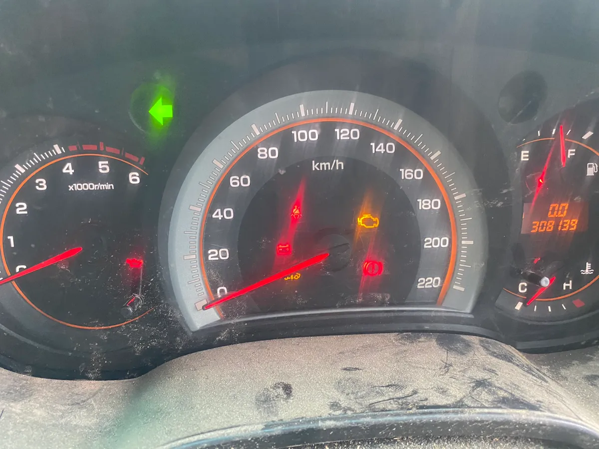 Isuzu Dmax speedo repair - Image 2