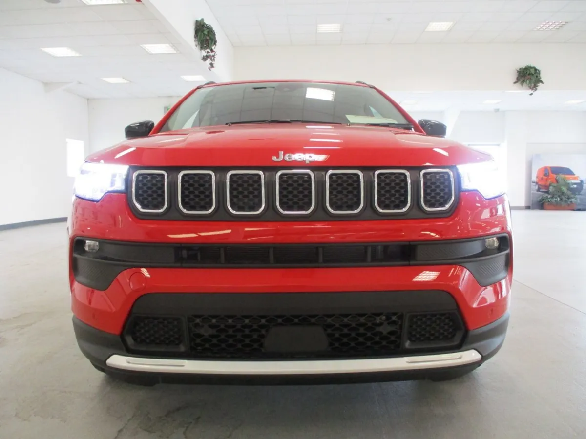 JEEP COMPASS  ALTITUDE MHEV-3.9% HP/PCP - Image 4