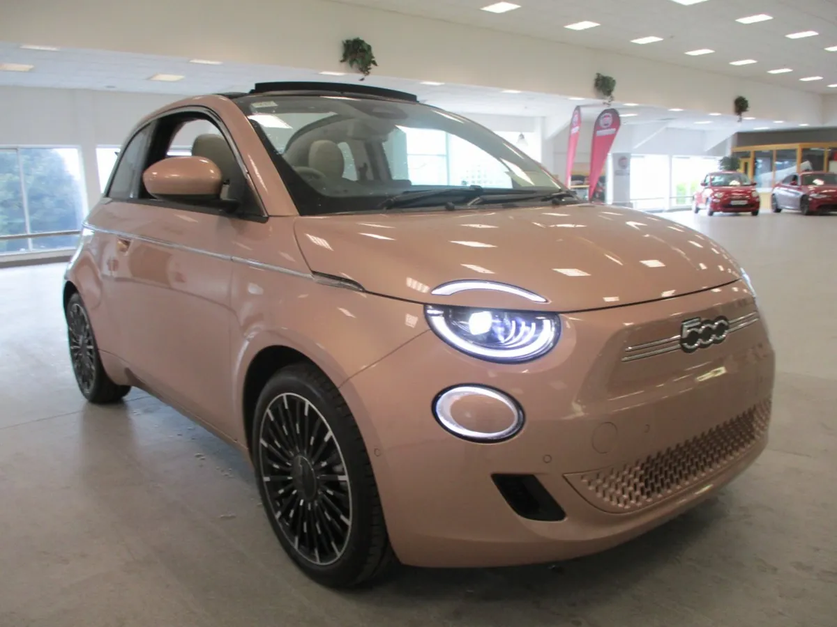 FIAT 500e LA PRIMA BOCELLI- 252 OFFERS 3.9% HP/PCP - Image 3