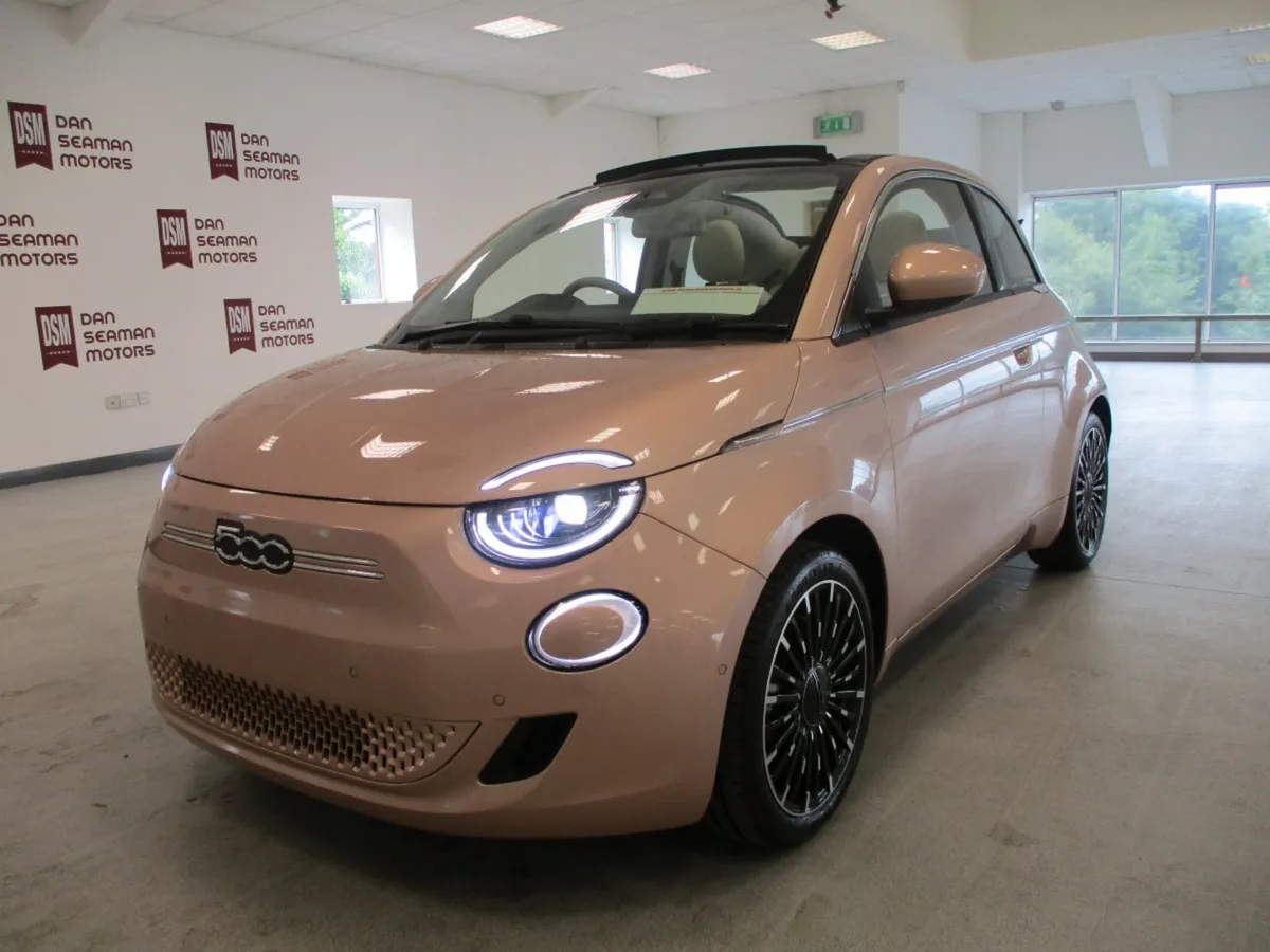 FIAT 500e LA PRIMA BOCELLI- 252 OFFERS 3.9% HP/PCP - Image 4