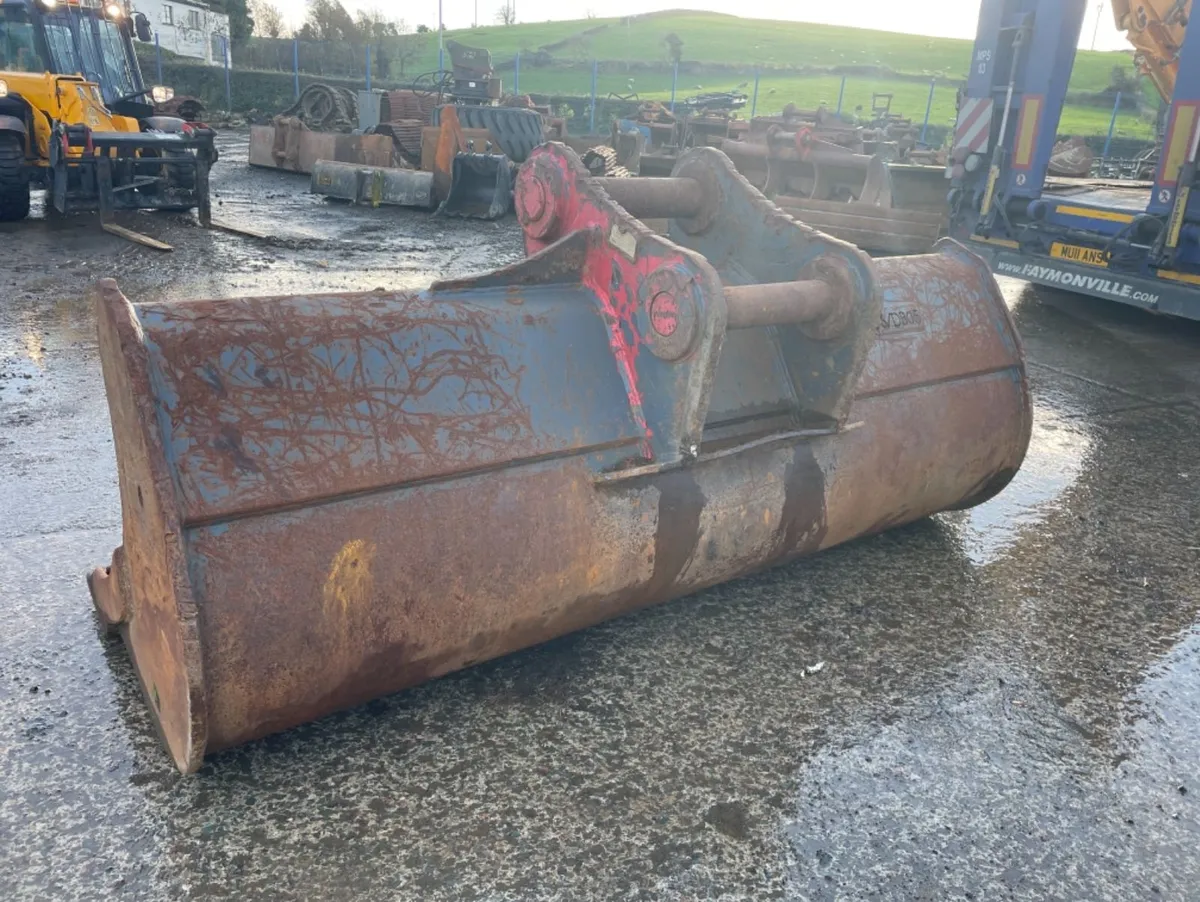 110mm grading bucket to suit 35/45ton - Image 3