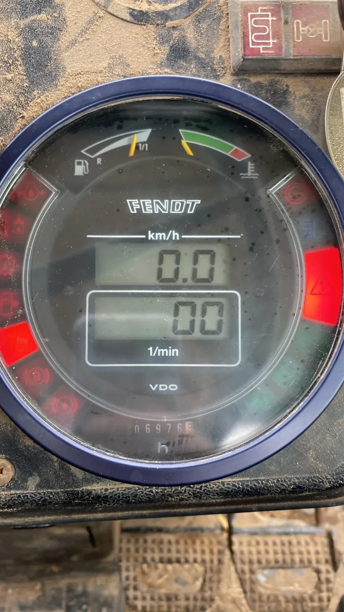 Fendt  Favotit Speedo LCD repair