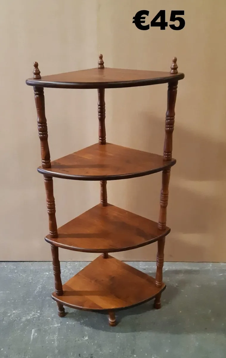 Kitchen storage shelves & Baskets - Image 2