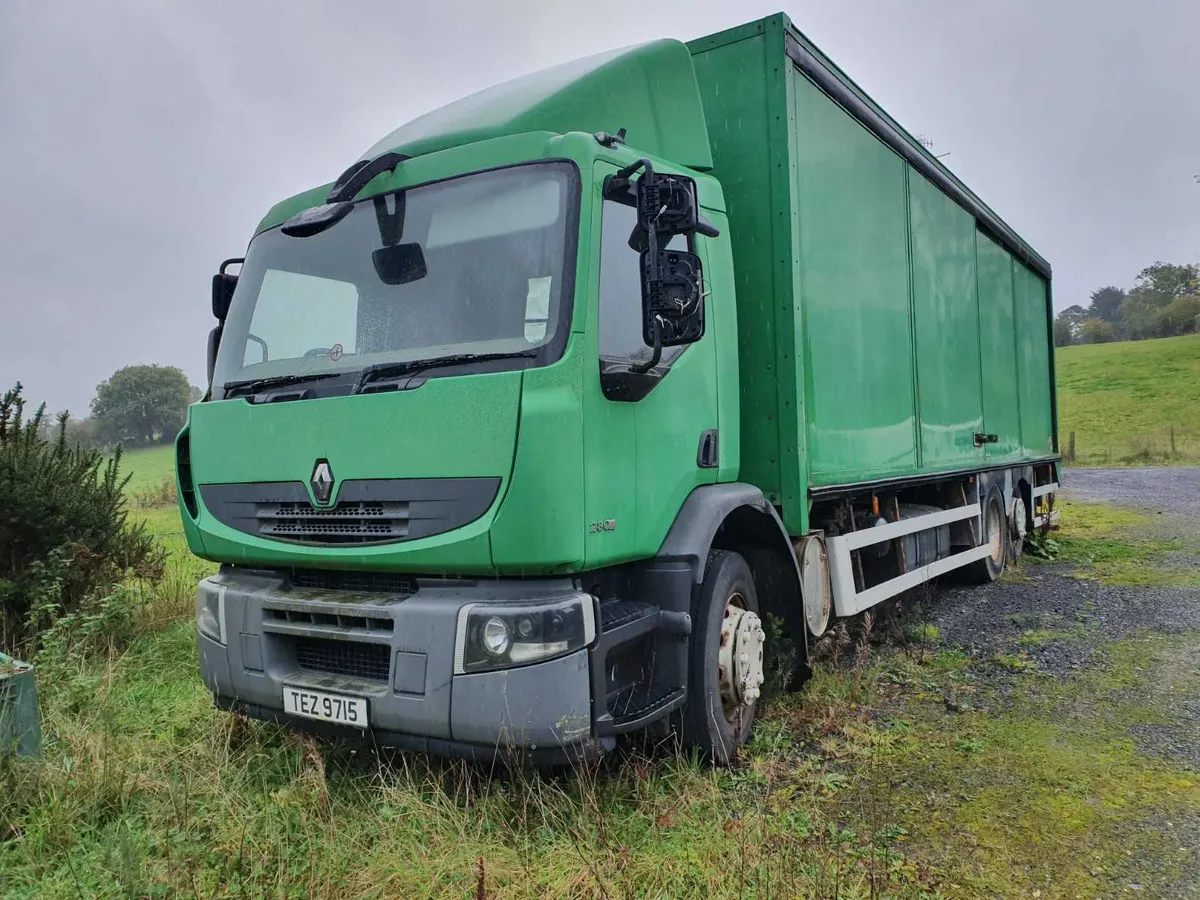 Renault premium boxbody - Image 1
