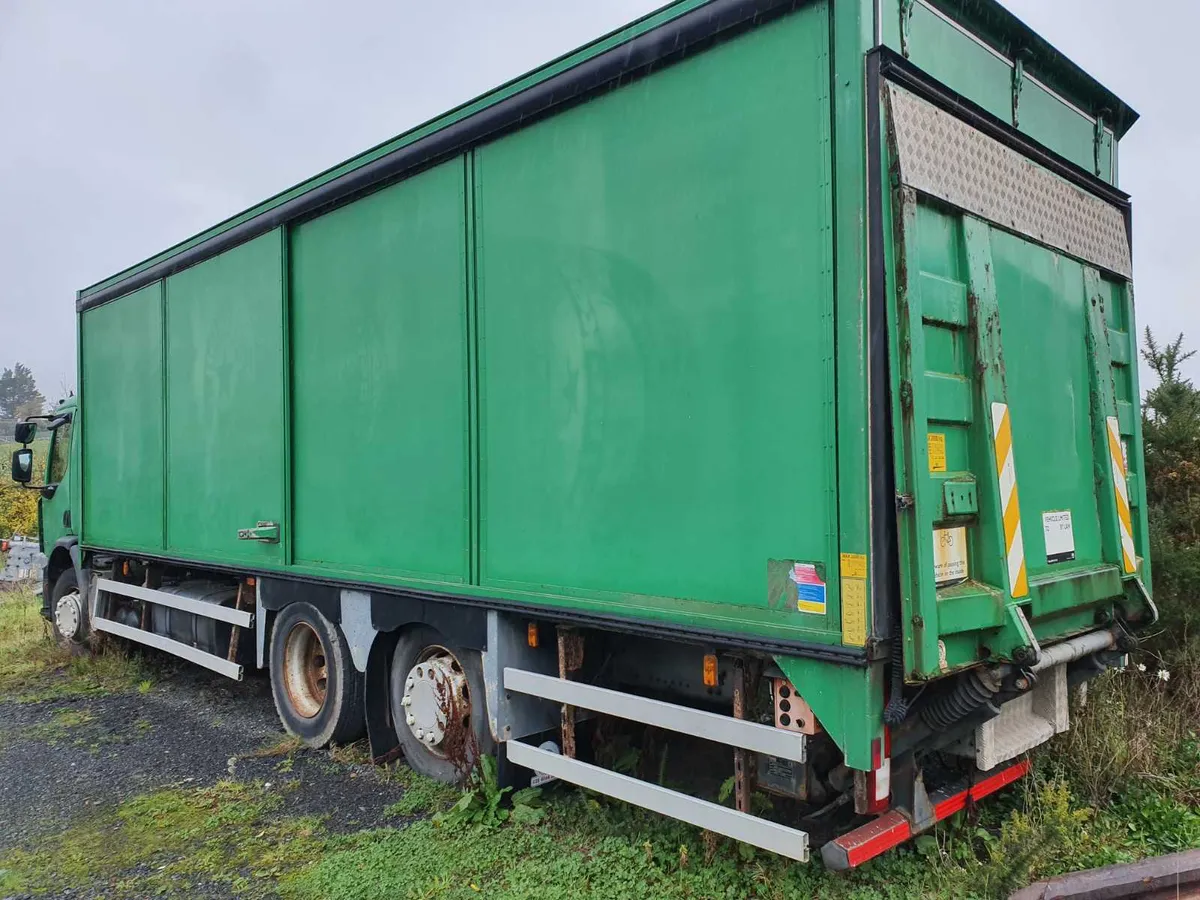 Renault premium boxbody - Image 1