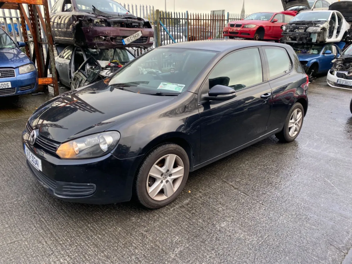 2010 VW GOLF 1.6 TDI BREAKING - Image 2