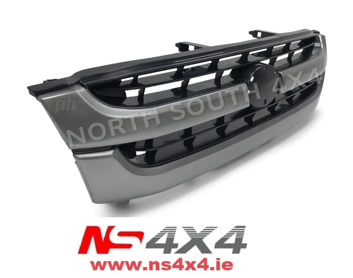 Main Grill Silver & Black  for Toyota Hilux - Image 1