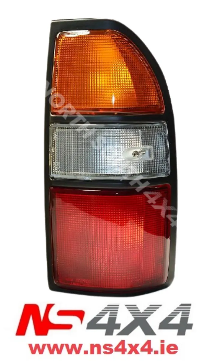 Replacement Rear Lamps for Toyota Landcruiser - Image 4