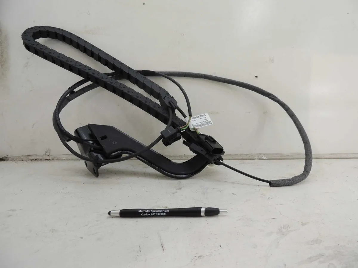 Mercedes Sprinter Parts - Image 1