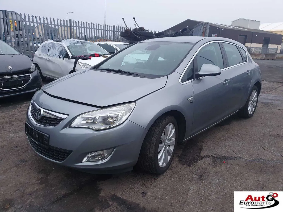 12 OPEL ASTRA  1.4 P TURBO FOR BREAKING - Image 1